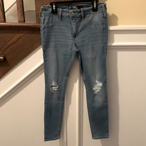 Hollister mid rise skinny jean